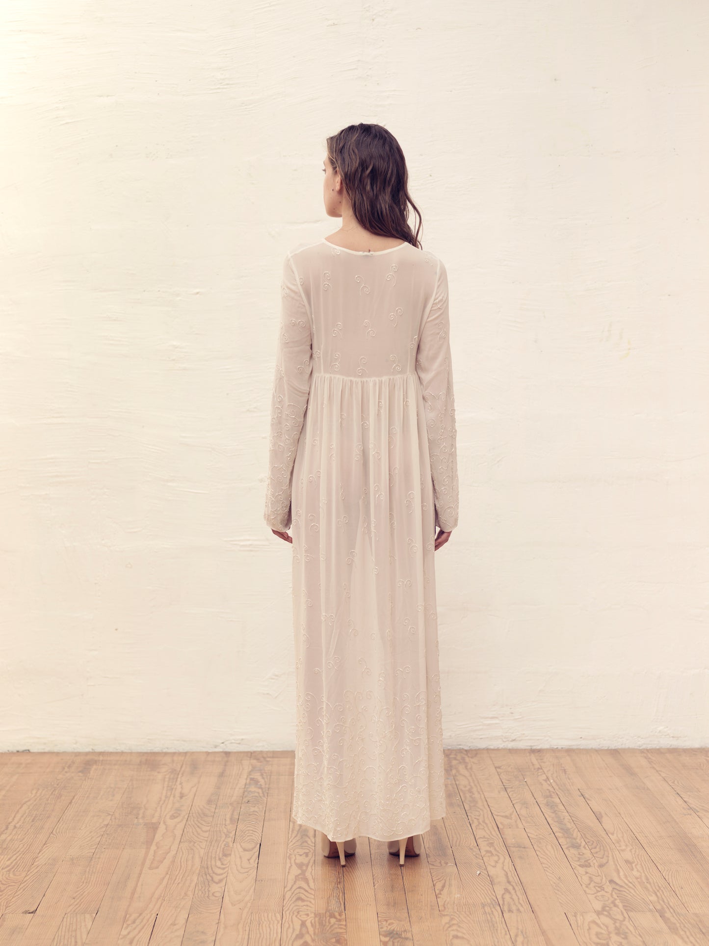 WHITE SILK DRESS LONG EMBROIDERIES DEMI COUTURE