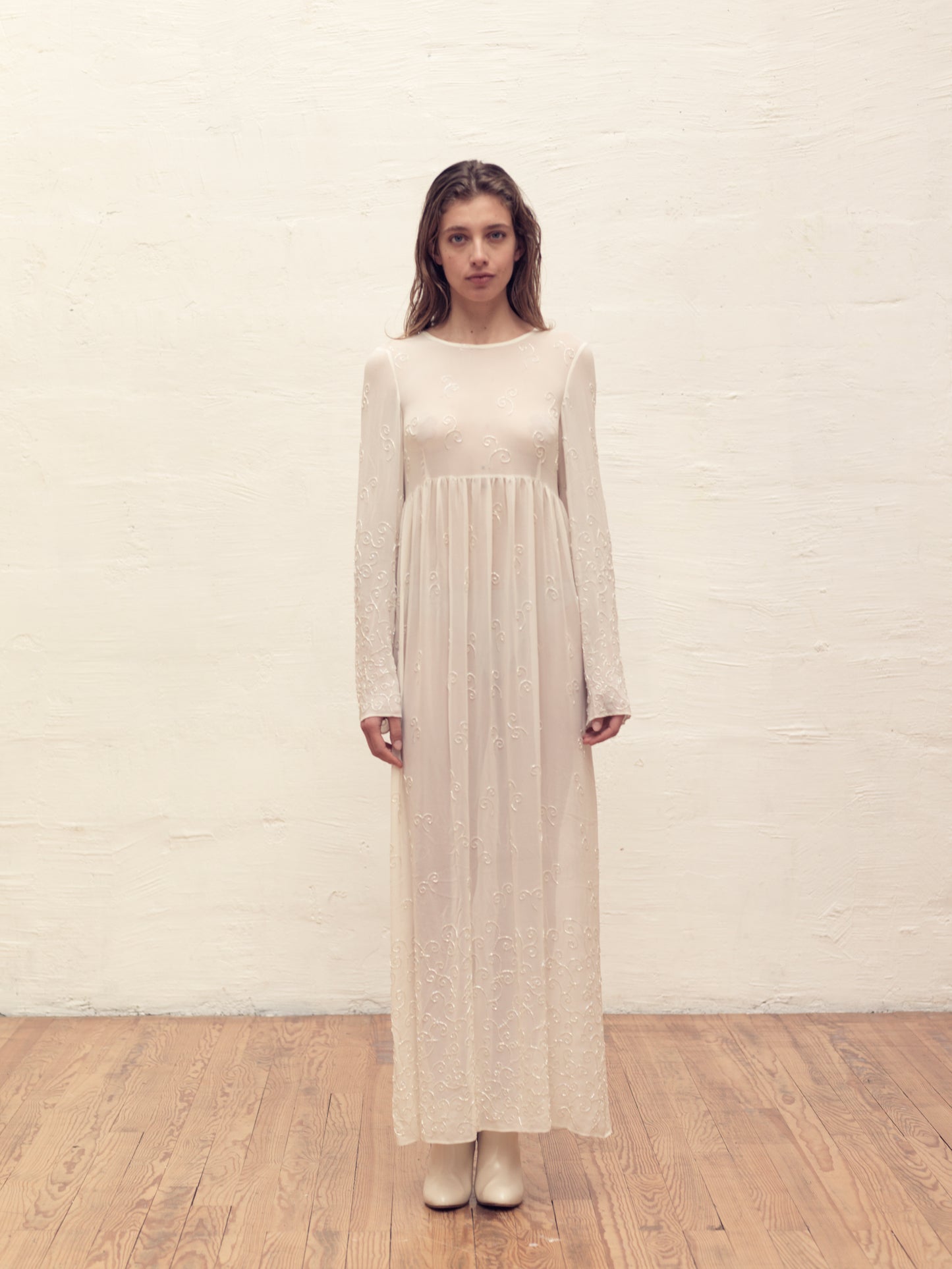 WHITE SILK DRESS LONG EMBROIDERIES DEMI COUTURE